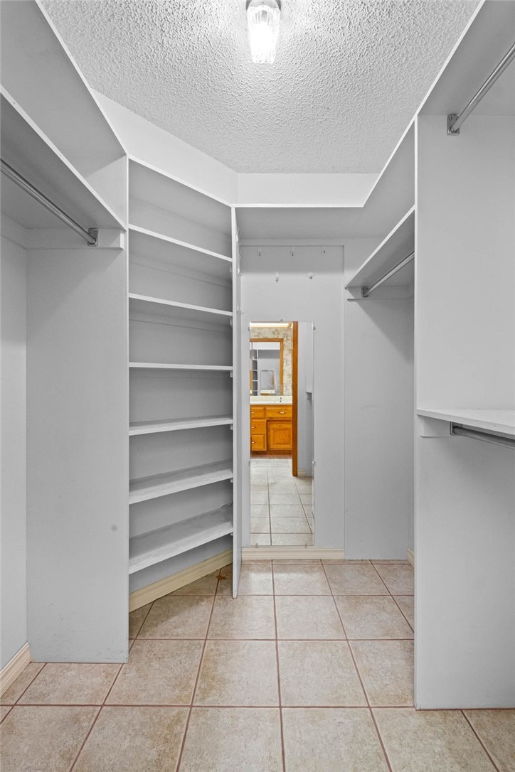 Windsor Place Sub Rogers - Residential