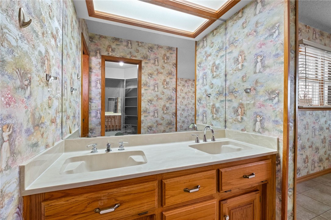 Windsor Place Sub Rogers - Residential