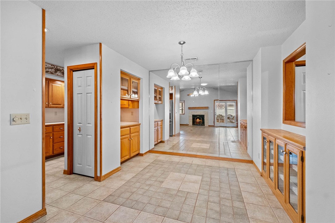 Windsor Place Sub Rogers - Residential