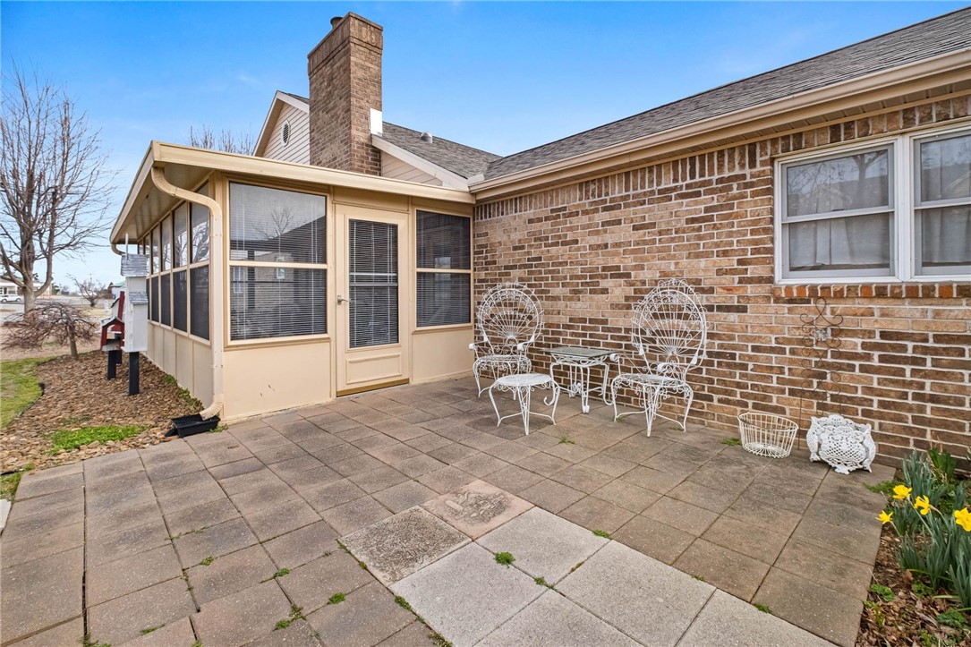 Windsor Place Sub Rogers - Residential