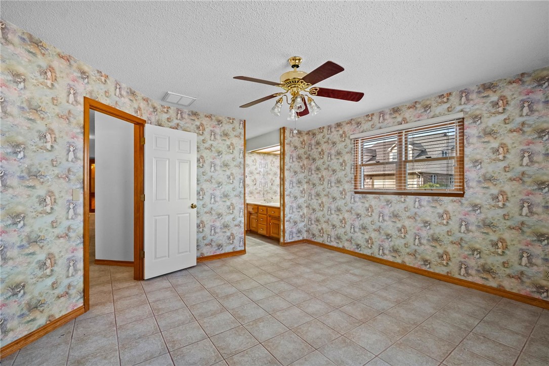 Windsor Place Sub Rogers - Residential