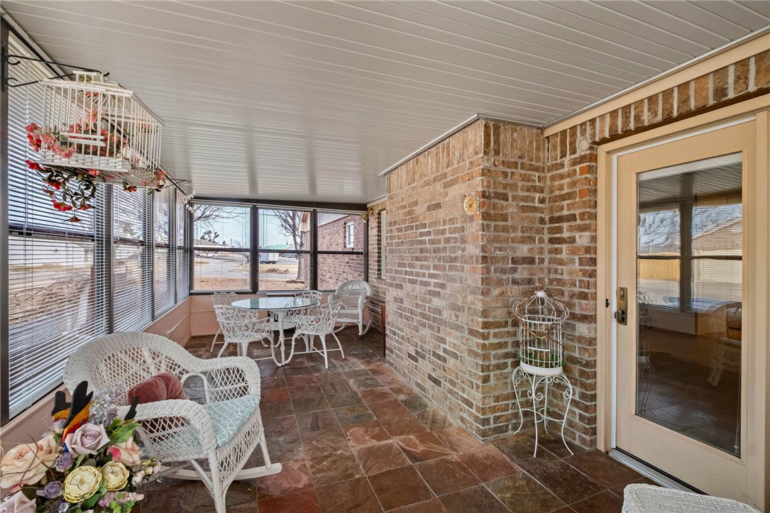 Windsor Place Sub Rogers - Residential