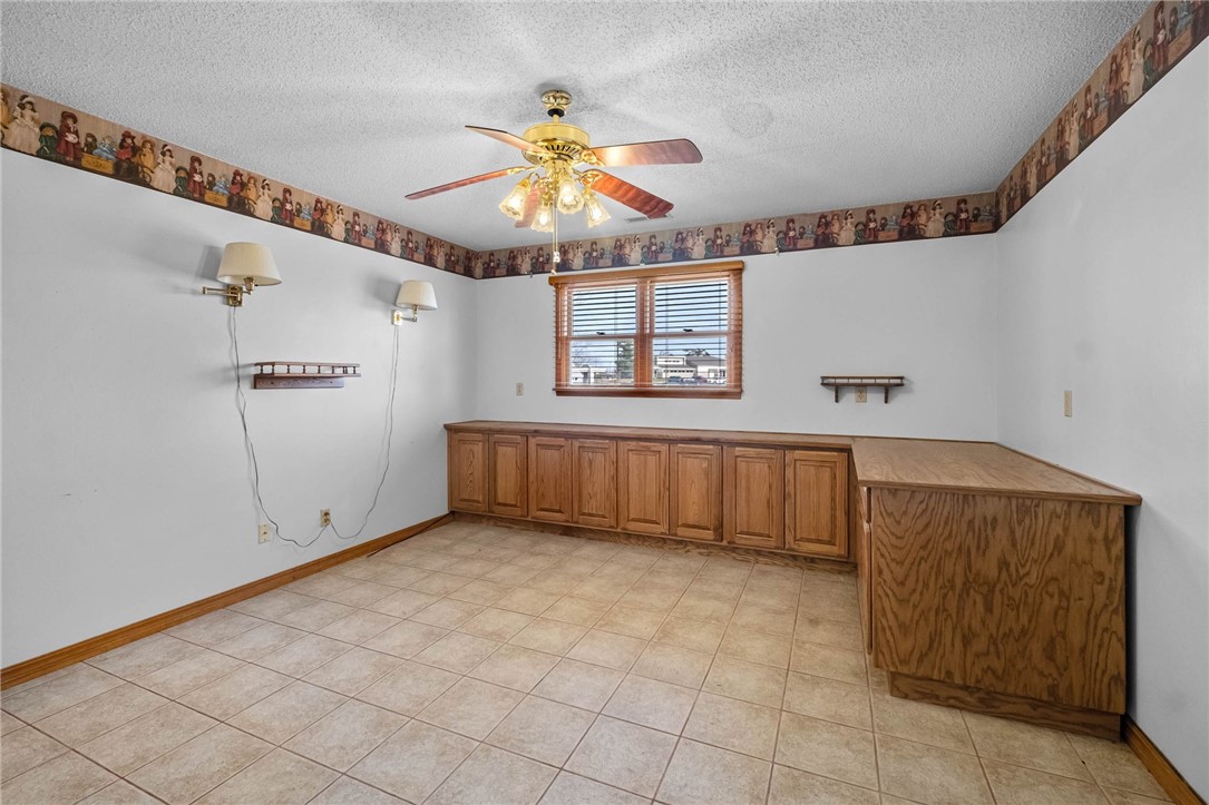 Windsor Place Sub Rogers - Residential