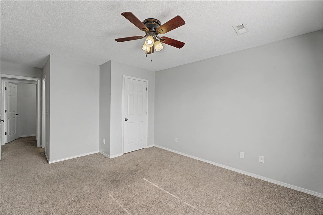 Carriage Square Sub Bentonville - Residential