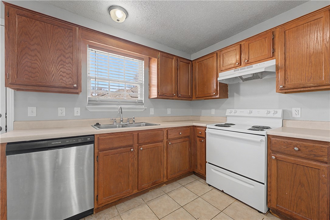 Carriage Square Sub Bentonville - Residential