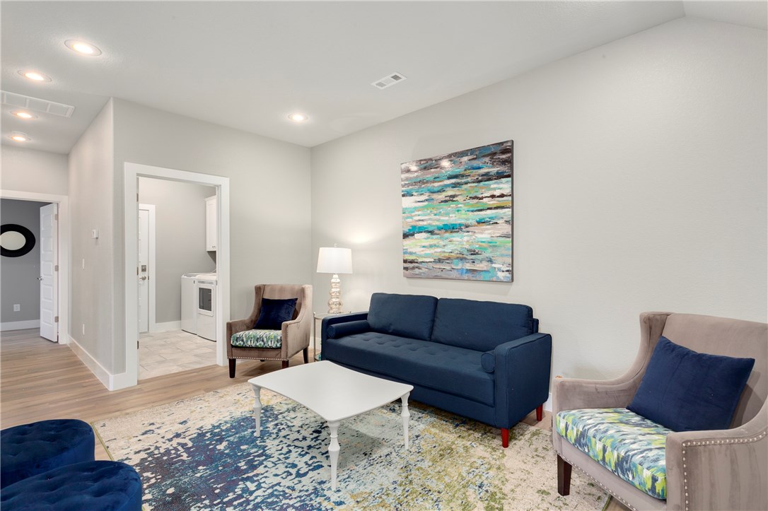 Shady Cove Sub - Residential