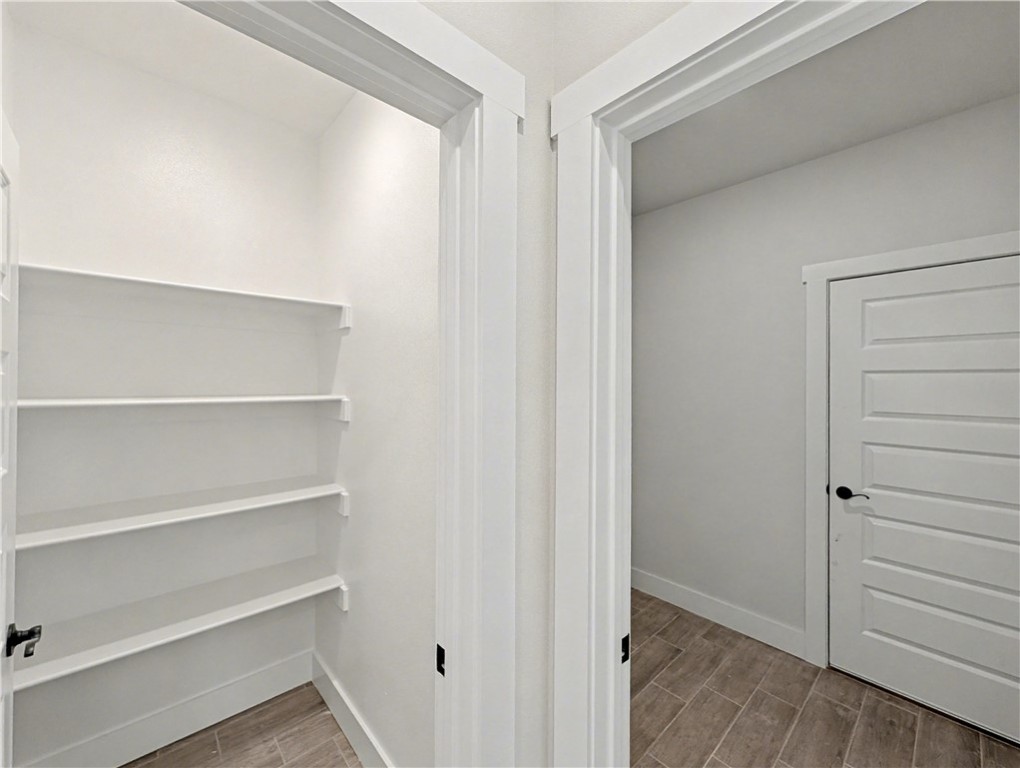 Walnut Grove - Residential Lease