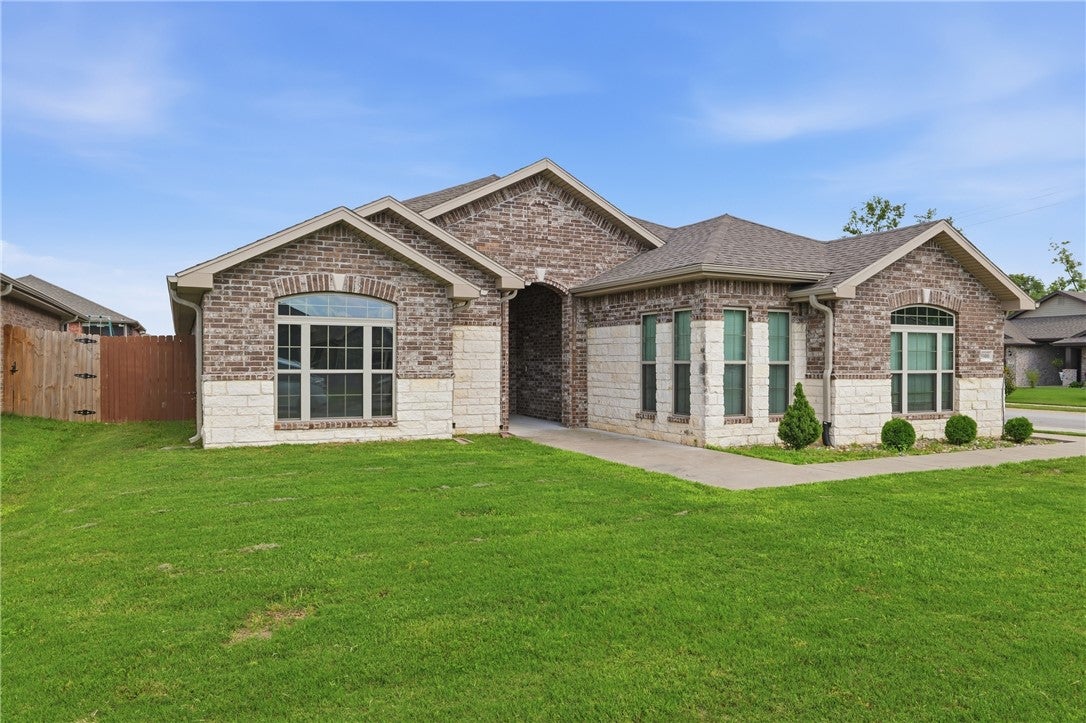 5900 NW Meade Street - Photo 3