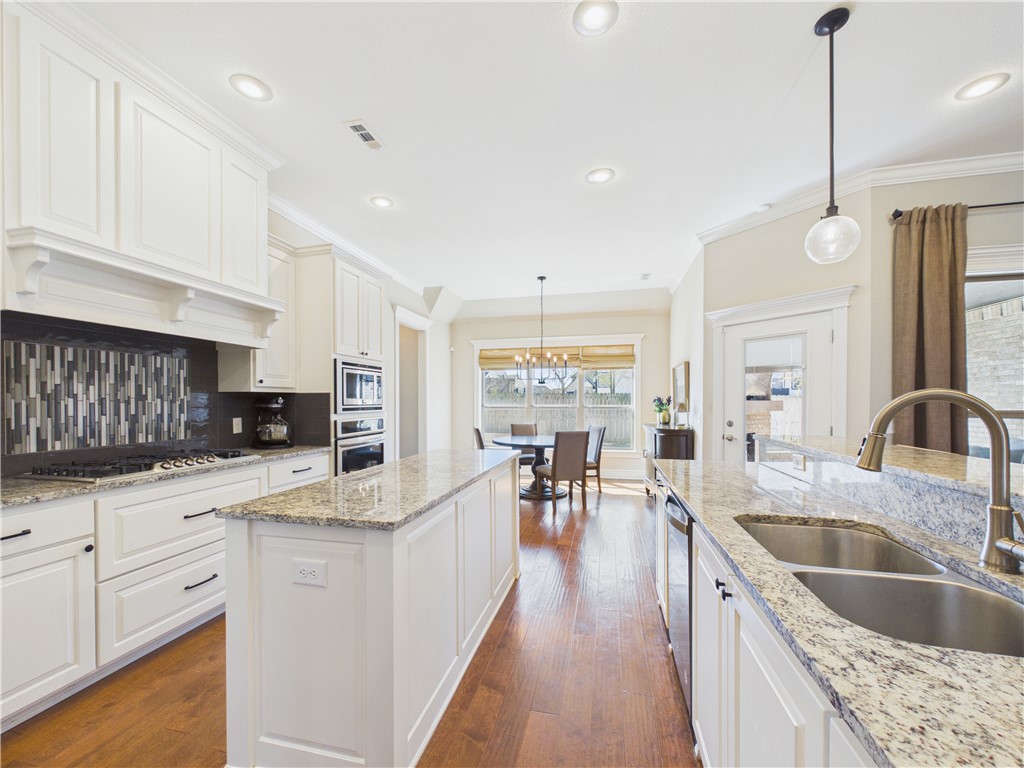 Grand Pointe Sub Rogers - Residential