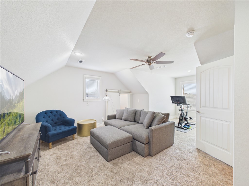 Grand Pointe Sub Rogers - Residential