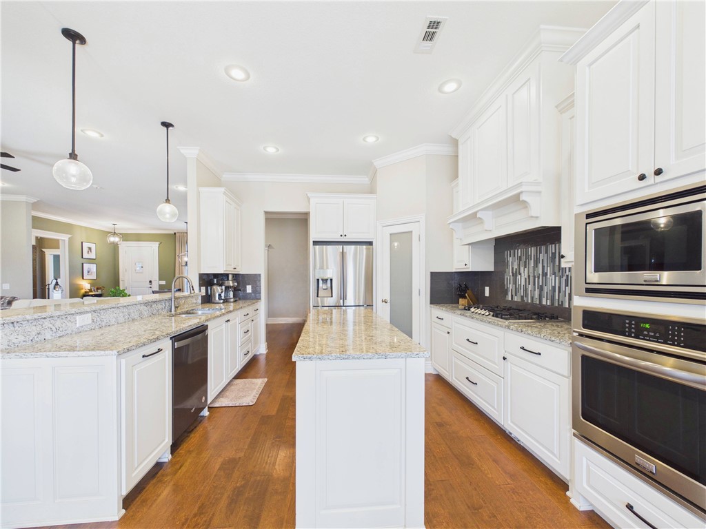 Grand Pointe Sub Rogers - Residential