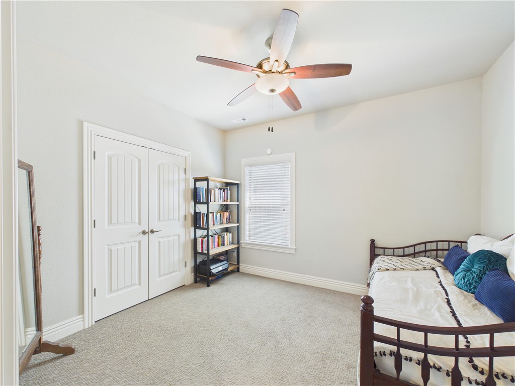 Grand Pointe Sub Rogers - Residential