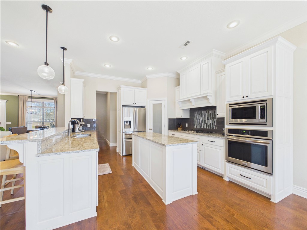 Grand Pointe Sub Rogers - Residential