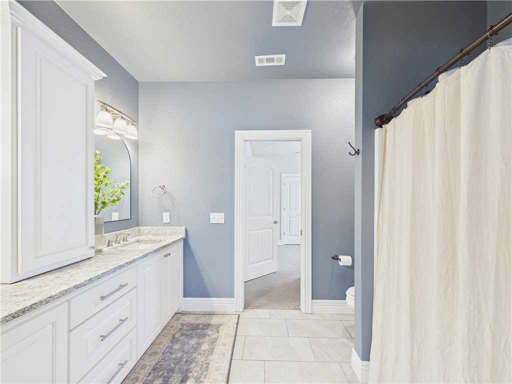 Grand Pointe Sub Rogers - Residential