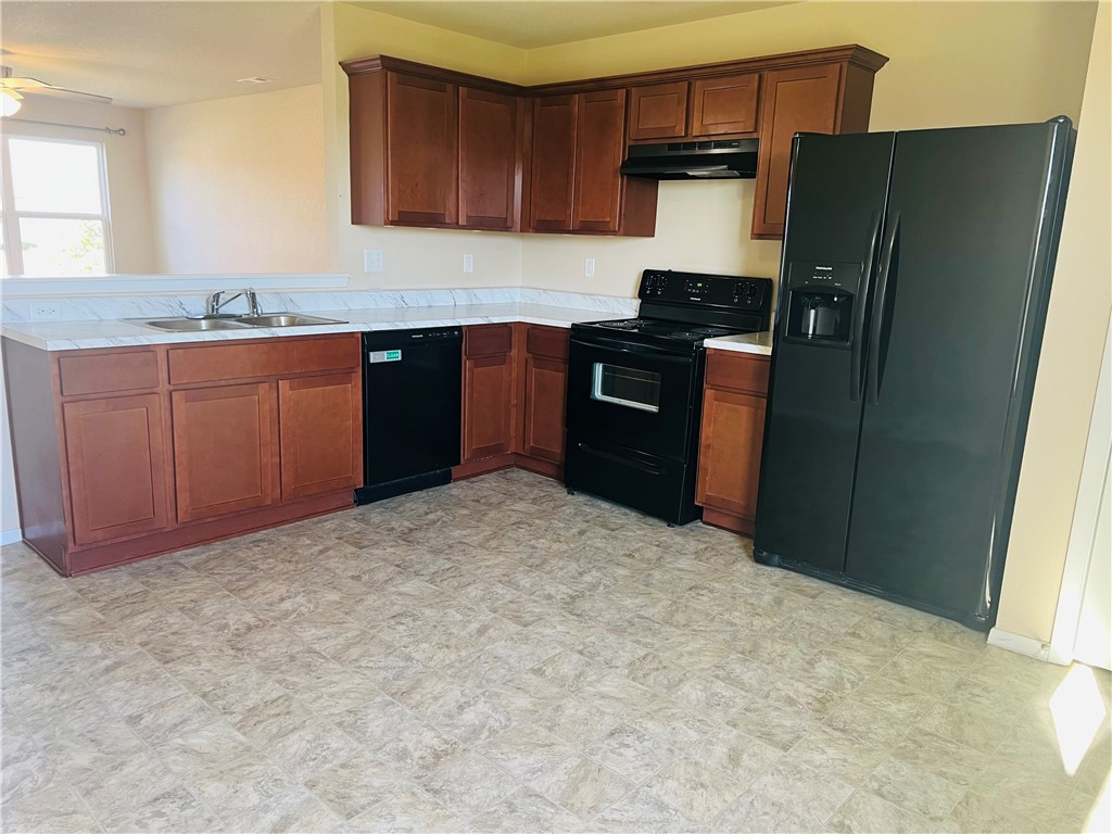Silver Meadows Ph 1 2017 Highfill - Residential Lease