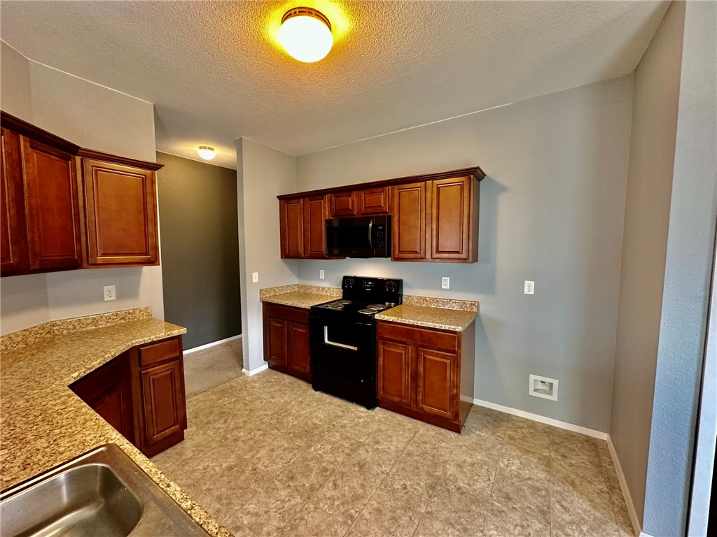 Silver Meadows Ph 1 2017 Highfill - Residential Lease