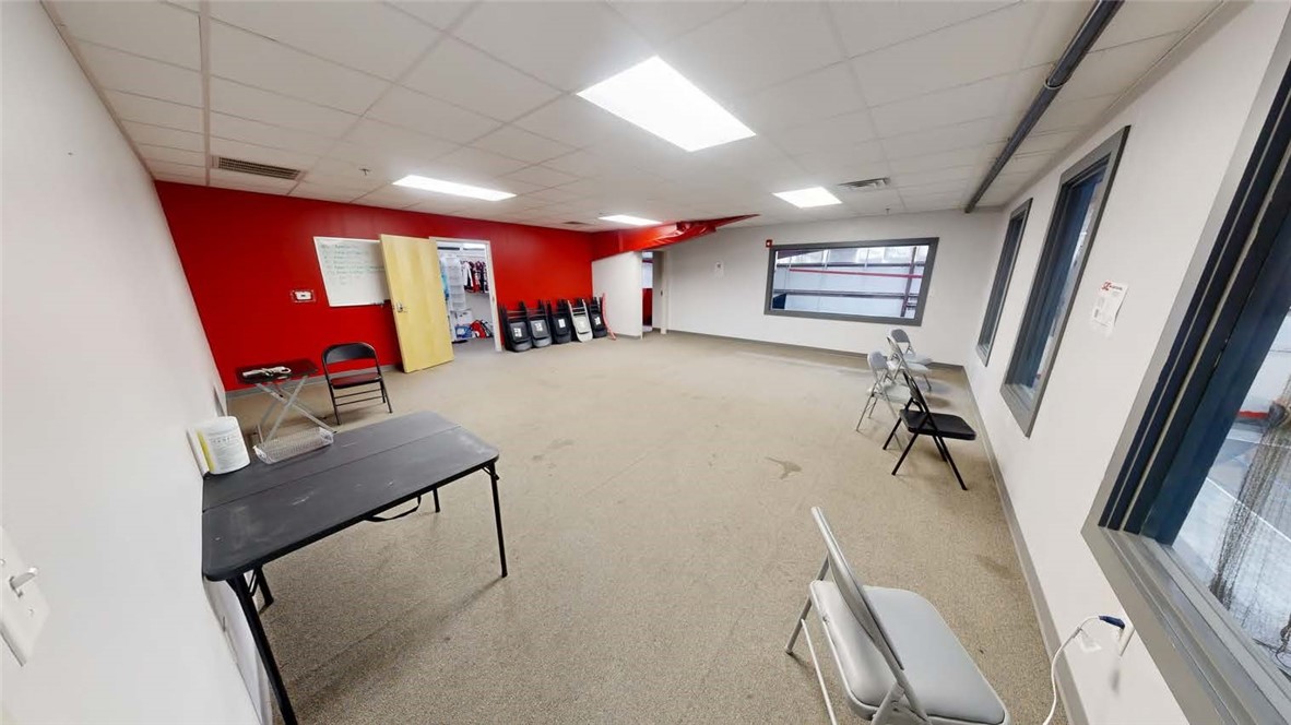 Springdale Outlots - Commercial Lease