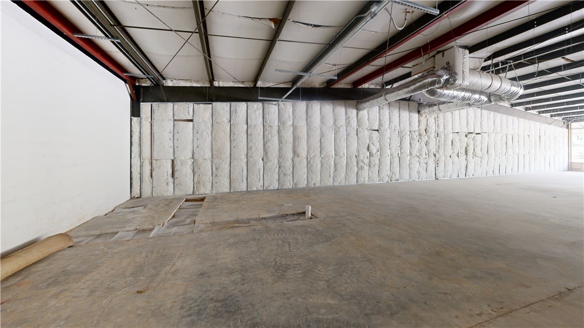 College Market Add - Commercial Lease