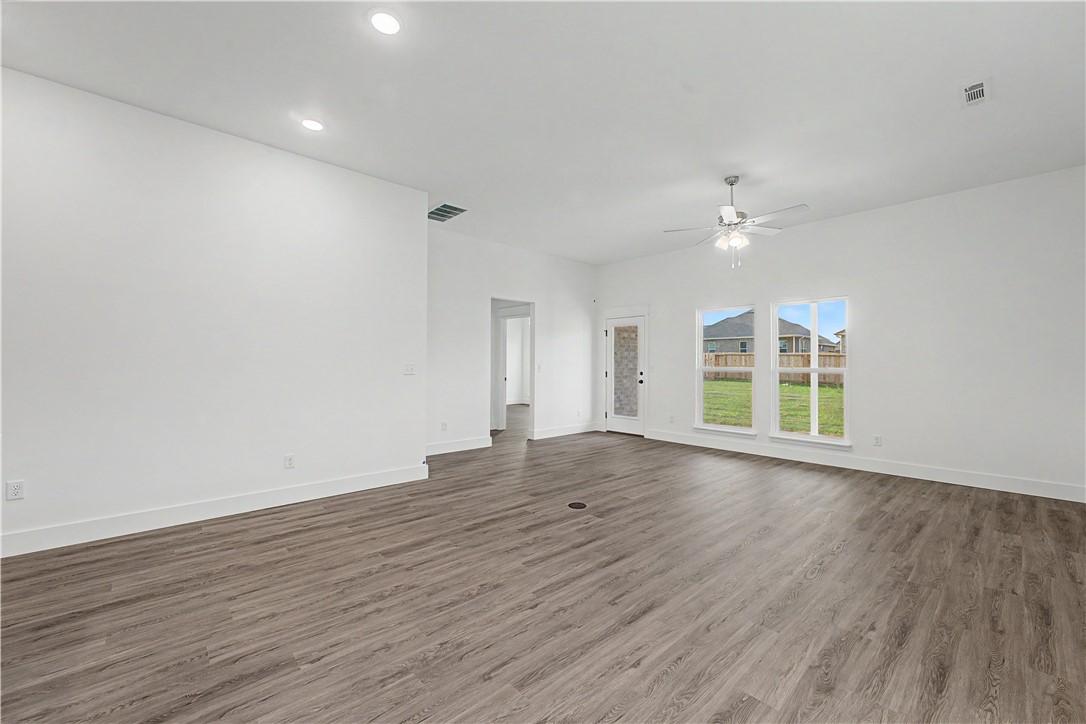 Woodcrest Walk - Residential