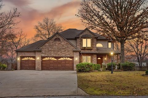 Photo of 8954 Pikes Peak Road, Rogers, AR 72756 (MLS # 1329544)