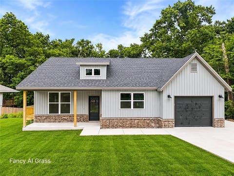 Photo of 68 Kirkwall Drive, Bella Vista, AR 72715 (MLS # 1354850)