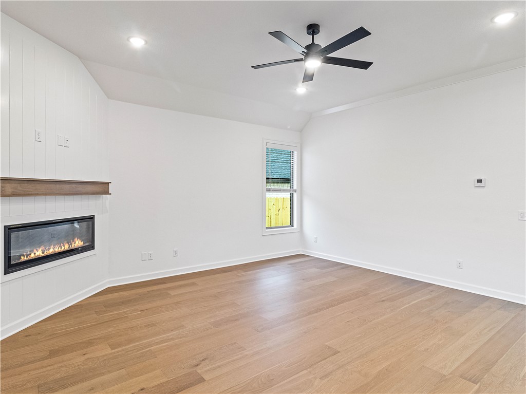 Hillcrest - Residential