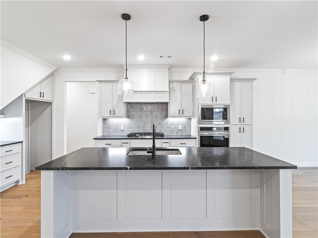 Hillcrest - Residential