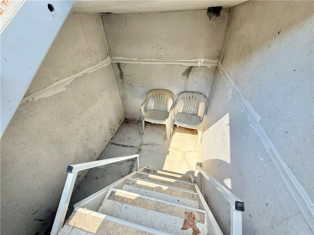 Elm Springs, Arkansas 72762, United States, 4 Bedrooms Bedrooms, ,4 BathroomsBathrooms,Residential,Active,205045