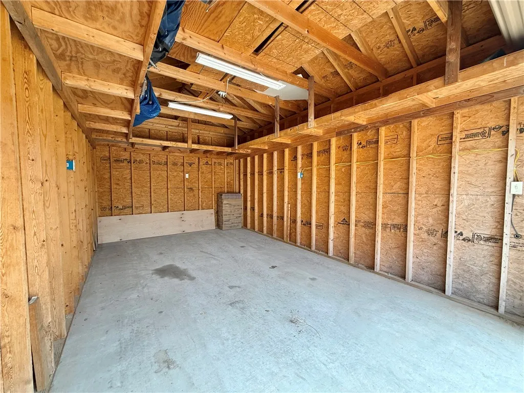 Elm Springs, Arkansas 72762, United States, 4 Bedrooms Bedrooms, ,4 BathroomsBathrooms,Residential,Active,205045