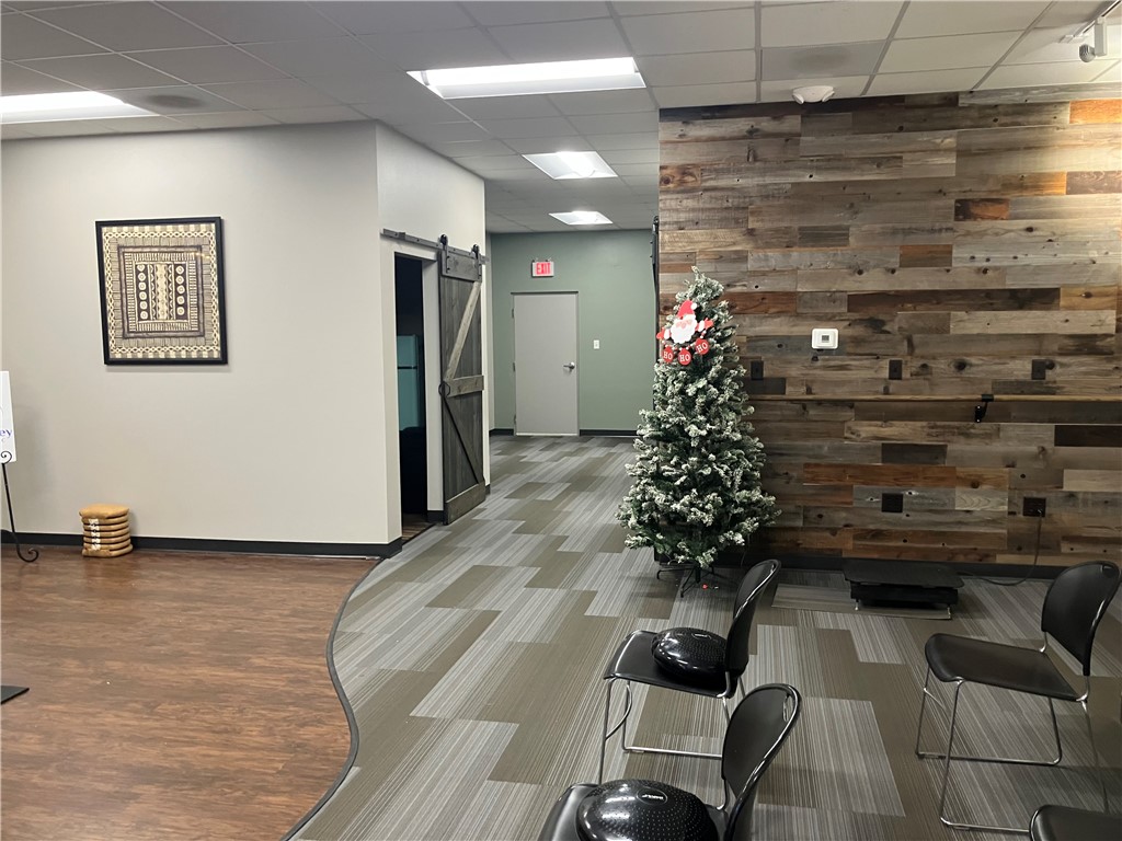 Spencer Square Sub Bentonville - Commercial Lease