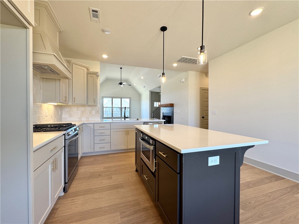 Woodlands Crossing Sub Ph Ii Bentonville - Residential