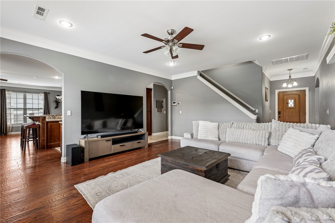 Camelot Sub Elm Spgs - Residential