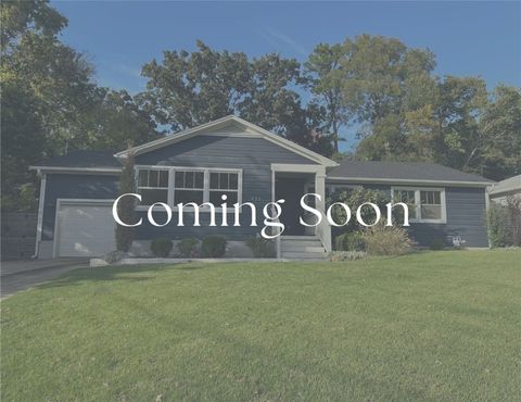 Photo of 426 E Prospect Street, Fayetteville, AR 72701 (MLS # 1324533)