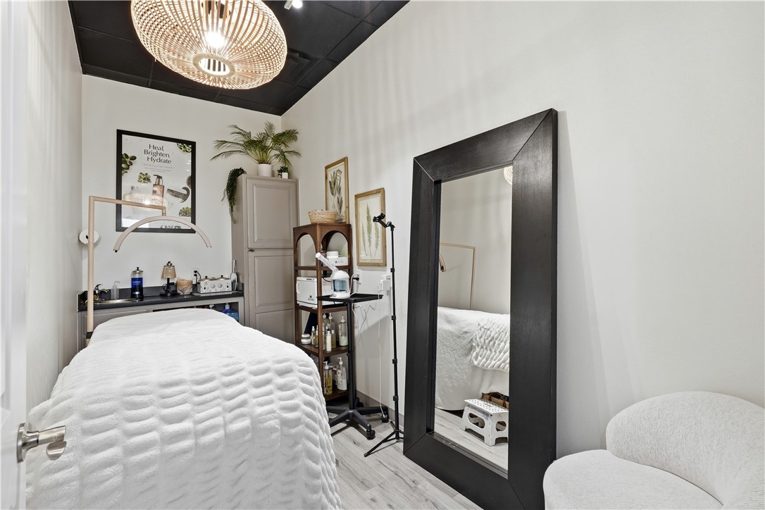 Fountain Plaza Sub Bentonville - Commercial Lease