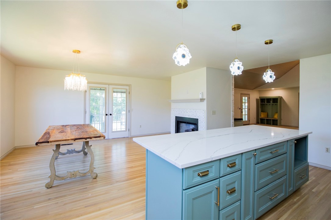 12-17-32-Rural - Residential