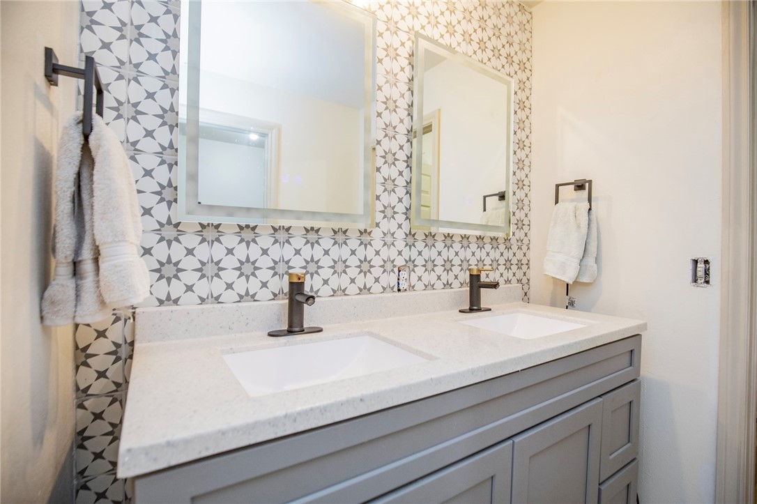 12-17-32-Rural - Residential