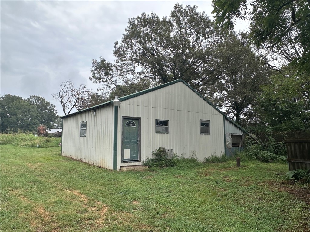 12-17-32-Rural - Residential