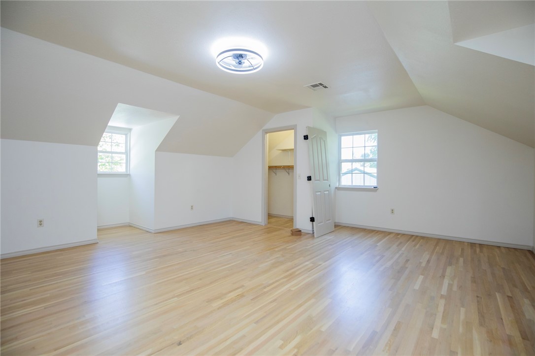 12-17-32-Rural - Residential