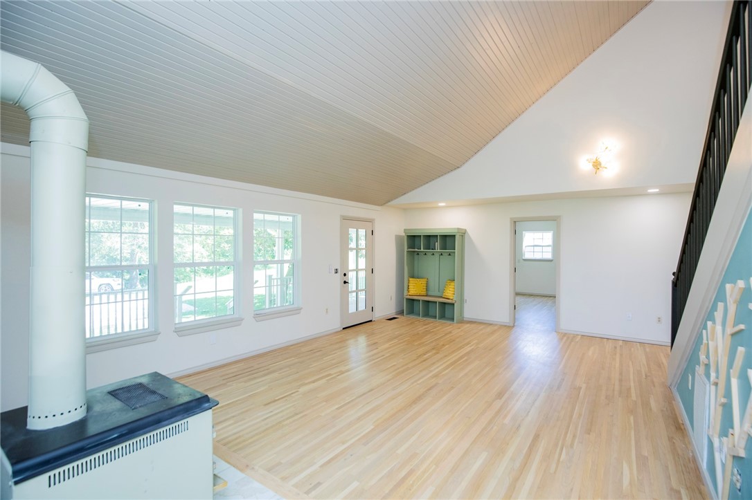 12-17-32-Rural - Residential