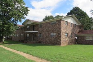 A great investment opportunity awaits with this 8 unit apartment complex within walking distance of Arkansas Tech. Currently 100% occupancy rate, this complex offers your tenants covered parking, kitchen appliances, 3-2 bed 2 bath, 4-1 bed 1 bath, 1-3 bed 2 1/2 bath.