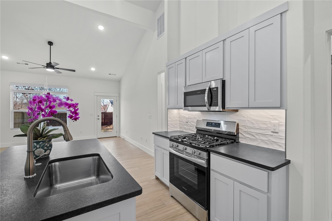 Bliss Street Twin Homes Sub Centerton - Residential