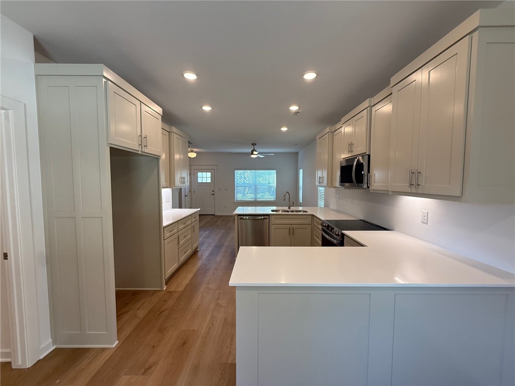 Fayetteville Outlots - Residential Lease