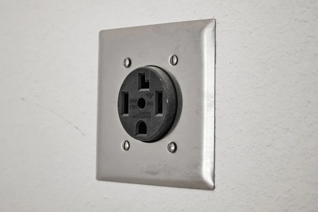 Rogers, Arkansas 72756, United States, 3 Bedrooms Bedrooms, ,3 BathroomsBathrooms,Residential,Active,106375