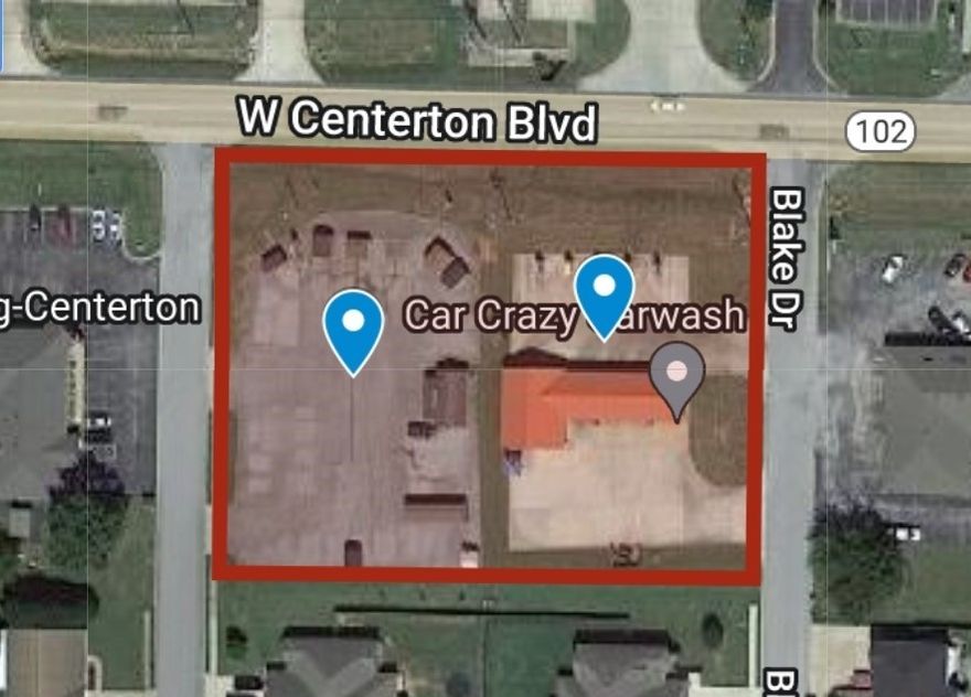 Great investment opportunity! Two properties totaling 1.43 acres in a convenient location in the fast-growing city of Centerton with major road frontage! Current on-site operating businesses include a carwash and a portable warehouse retail store.