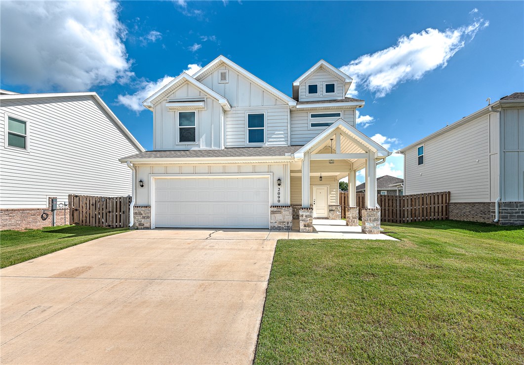 Welcome to a beautifully maintained 4 bedroom, 2.5 bathroom home that offers the perfect blend of comfort, space, and convenience in the heart of Northwest Arkansas. Thoughtfully designed with an open-concept layout on the main level, the property features a spacious living area, dedicated office, and a modern kitchen with counter seating that flows seamlessly into the dining space - ideal for everyday living and entertaining alike. Through the dining space, step outside to a fully fenced backyard, perfect for relaxing evenings after dinner, the family pets, or fun in the sun. The location cannot be beat as you are 3 miles to Bentonville West High School, 5 minutes to Downtown Centerton and 15 minutes to Downtown Bentonville and Walmart Headquarters. Whether you are looking to settle into your forever home or expand your investment portfolio, this property is a smart and versatile option.
Preferred lender offering up to 1% of loan amount in a lender credit.