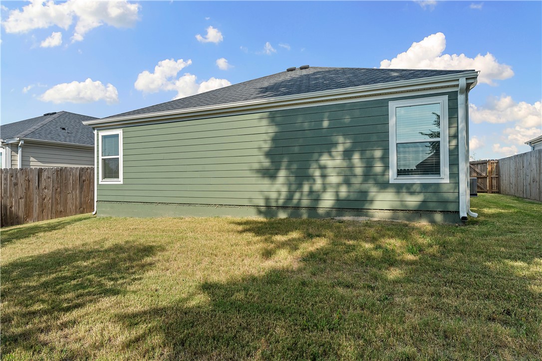 NASH CROSSING 1 & 2 - Residential Lease