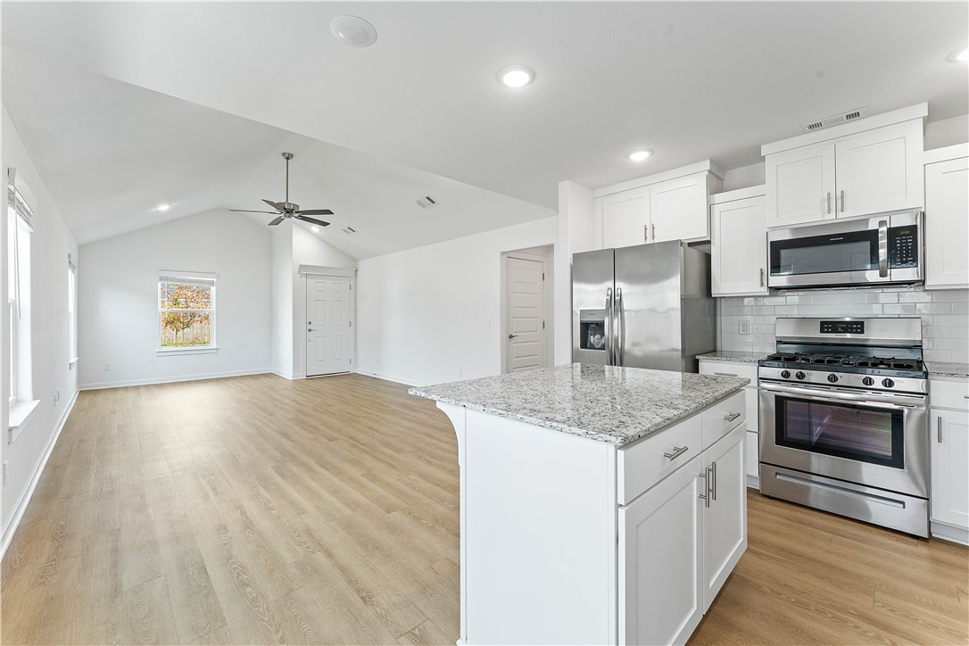 NASH CROSSING 1 & 2 - Residential Lease