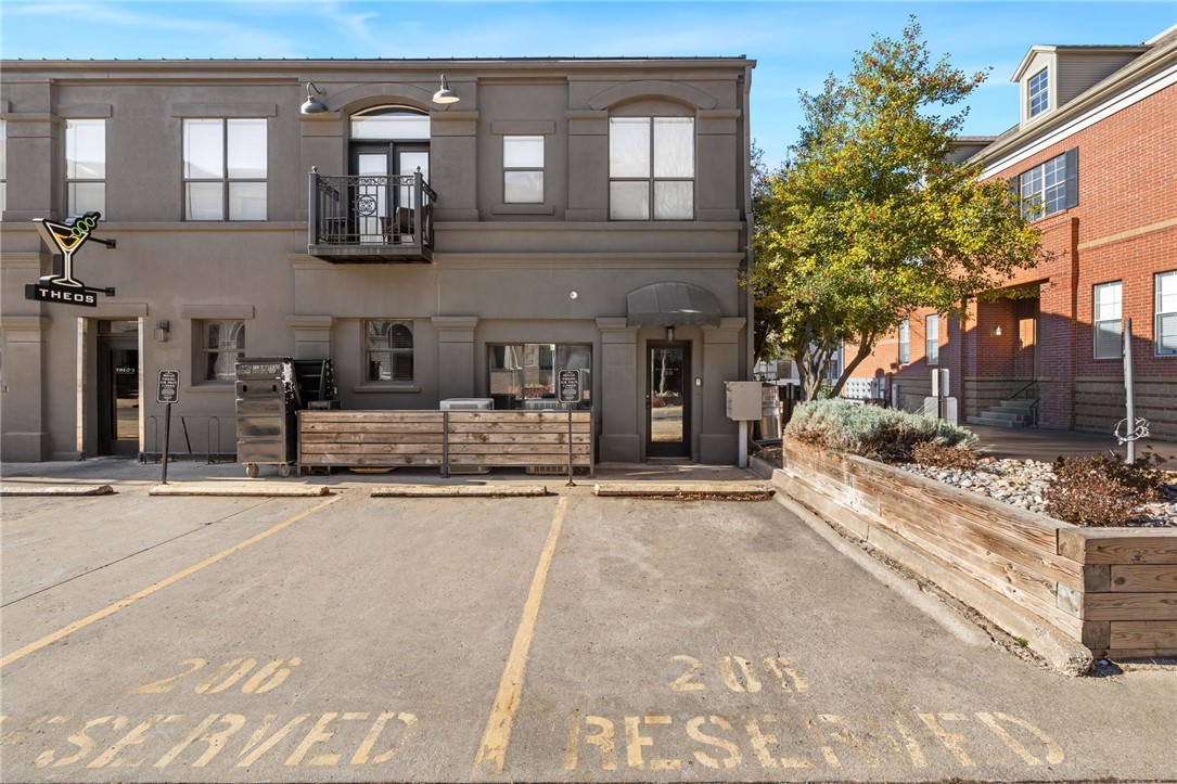 Rollston Bldg Condos Hpr - Residential