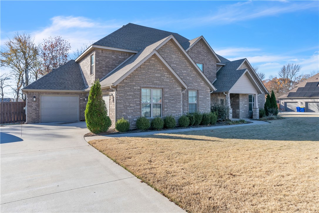 Elmdale Lake Estates - Residential