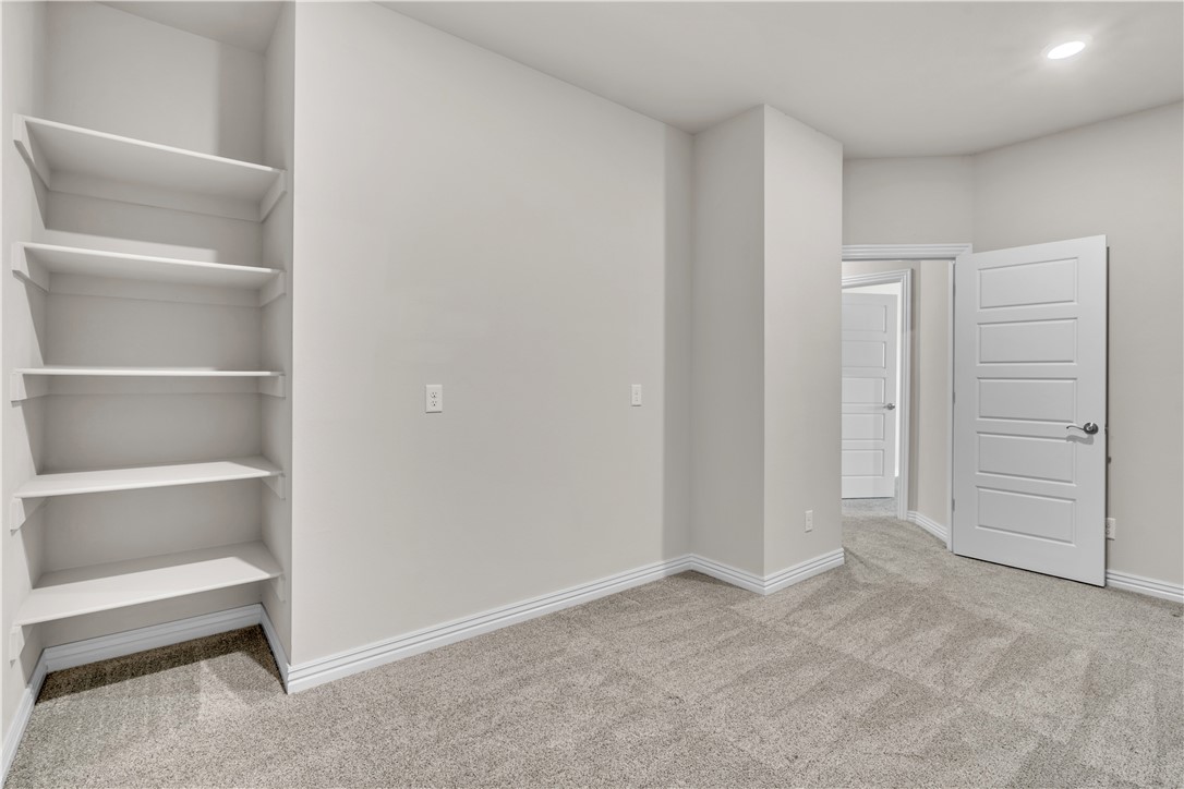 Elmdale Lake Estates - Residential